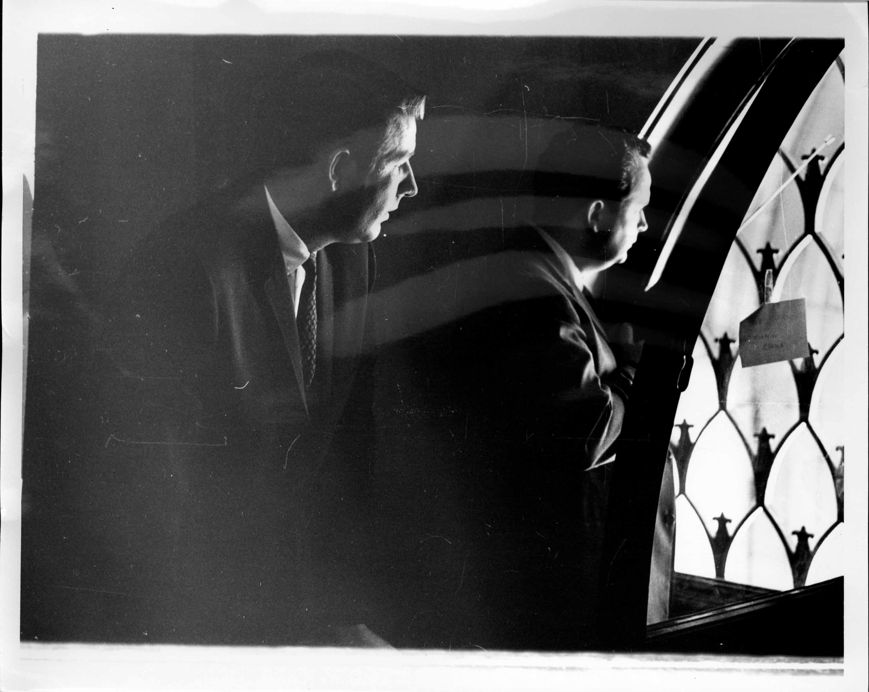 50sheriff morris and roy nixon.jpg